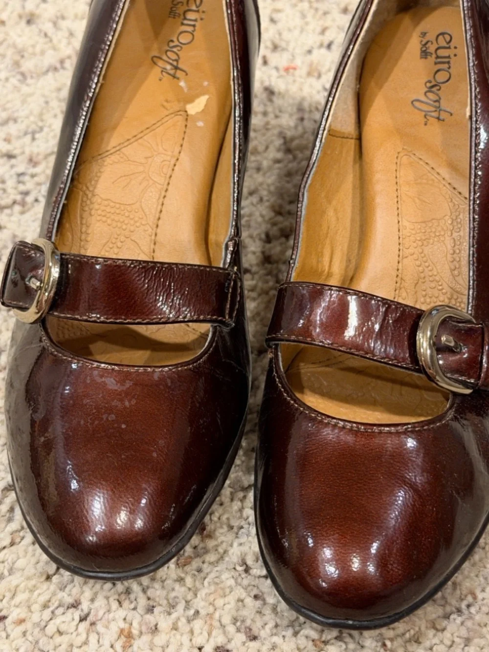 Euro soft by Sofft Women's Brown Patent Mary Jane Pumps